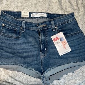 NWT high rise jean shorts